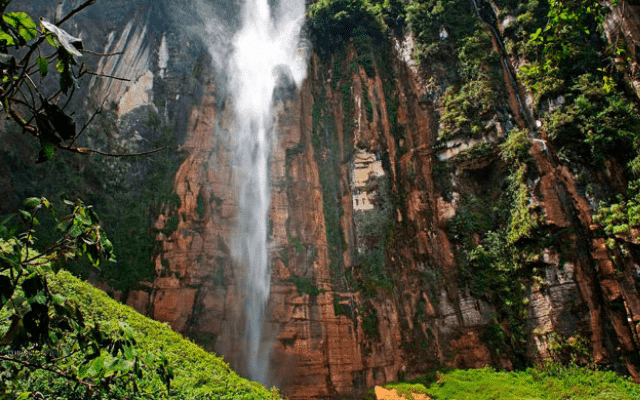 Lugares turísticos de Amazonas, Perú 4 catarata de yumbilla amazonas