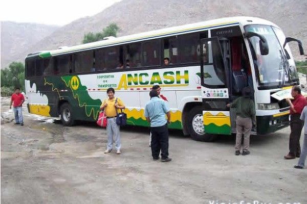 Bus de Lima a Huaraz 7 Transportes Áncash lima huaraz