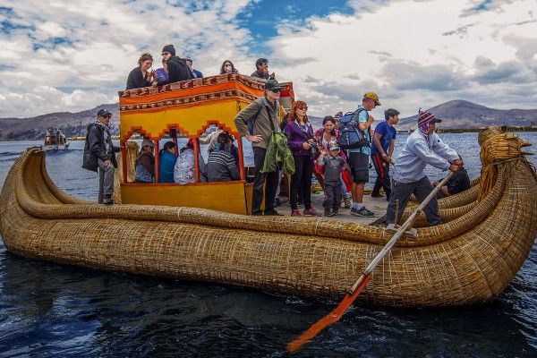 Tour de 1 día en el lago Titicaca y la isla de Uros y Taquile